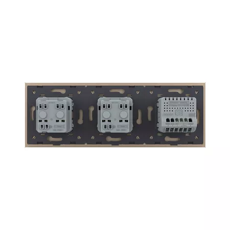 Одноклавишный проходной сенсорный выключатель с двойной розеткой (1-0-0) золотой